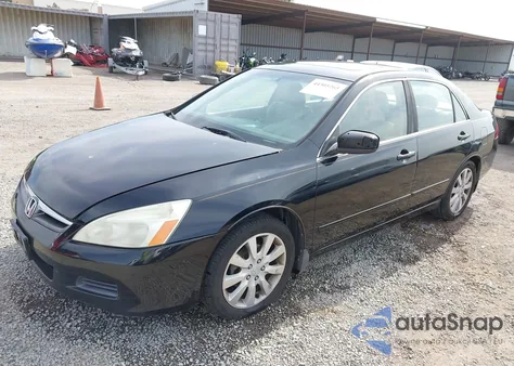 2006 Honda Accord 3.0 Ex z USA, uszkodzony, nr VIN 1HGCM66566A046234